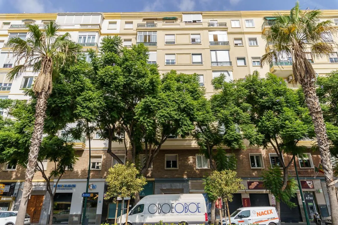 Apartamento ALMAR Puerto by AlohaMálaga